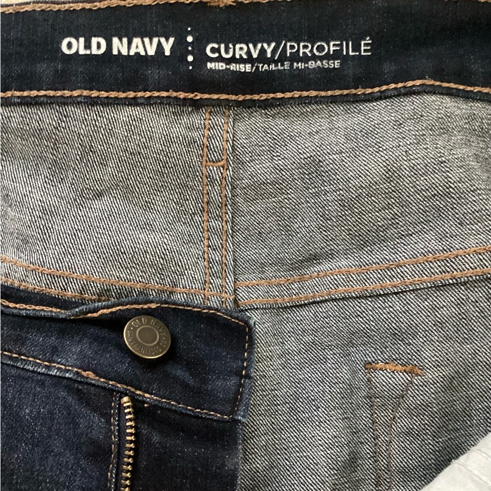 Old Navy Women's Skinny Jeans size 18 - Dark Blue
